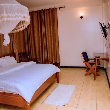 Kivu Hilltop View Resort 吉塞尼 外观 照片