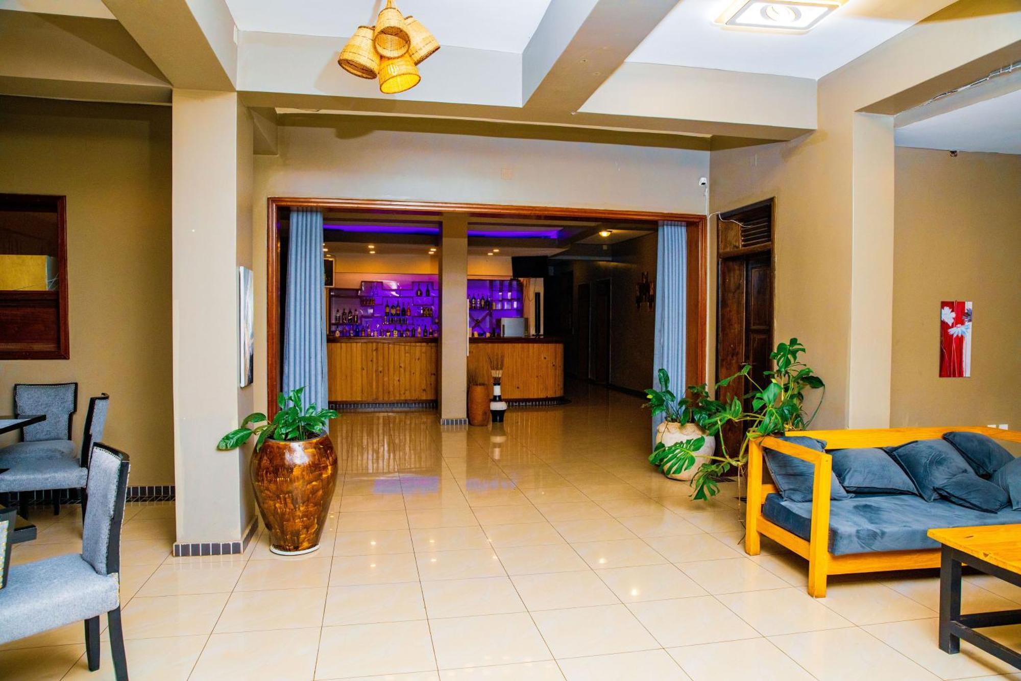 Kivu Hilltop View Resort 吉塞尼 外观 照片