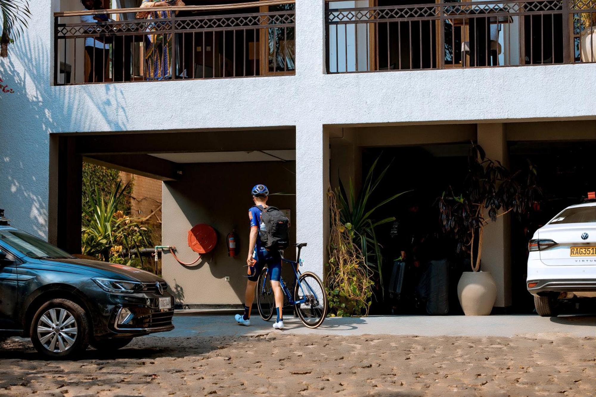 Kivu Hilltop View Resort 吉塞尼 外观 照片