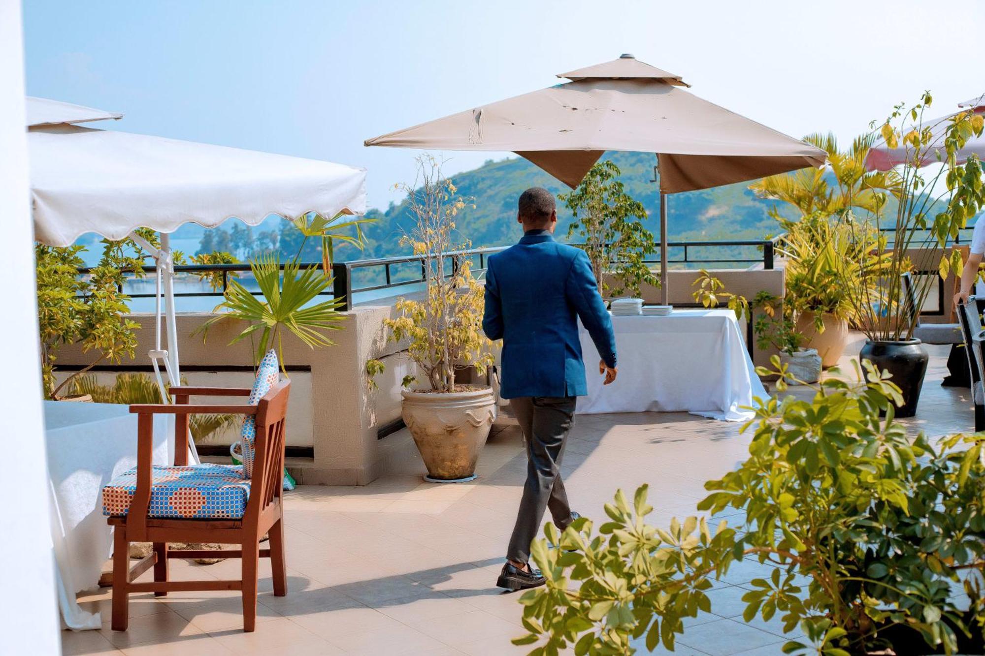 Kivu Hilltop View Resort 吉塞尼 外观 照片